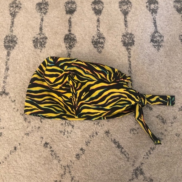 Tiger print neon surgical cap - Picture 1 of 5